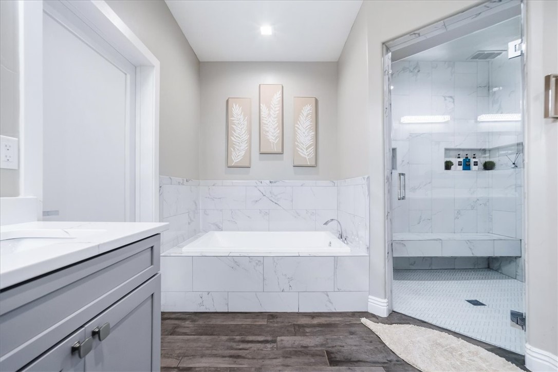 4208 Edgerock Avenue