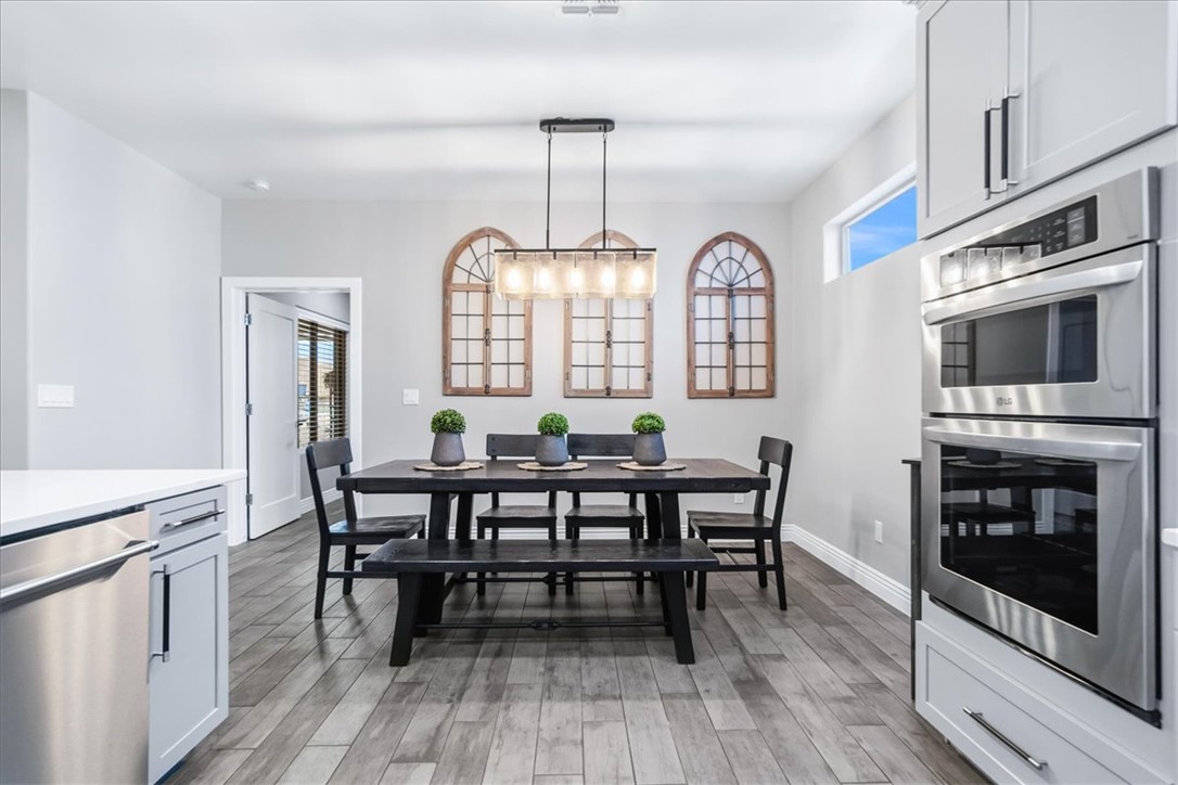 4208 Edgerock Avenue