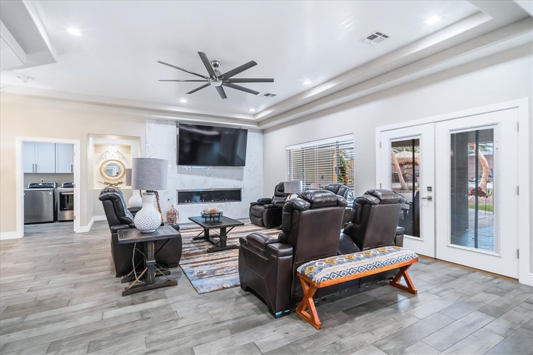 4208 Edgerock Avenue