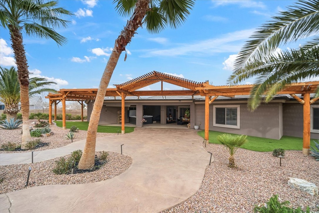 4208 Edgerock Avenue