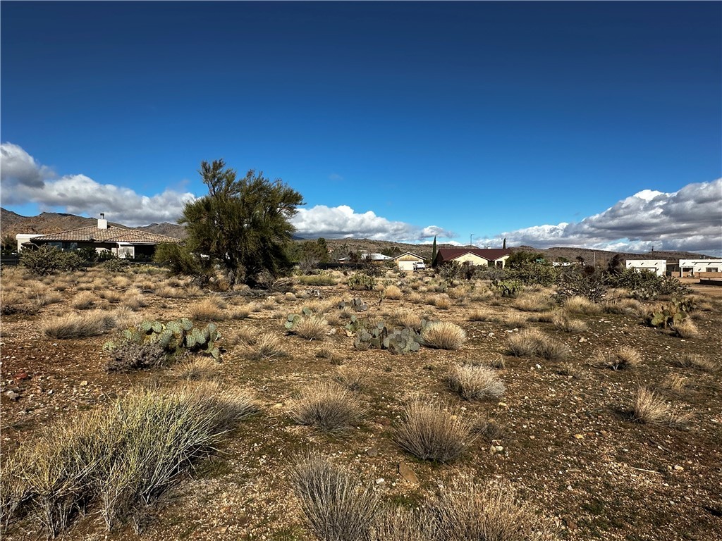 2190 E Greasewood Drive