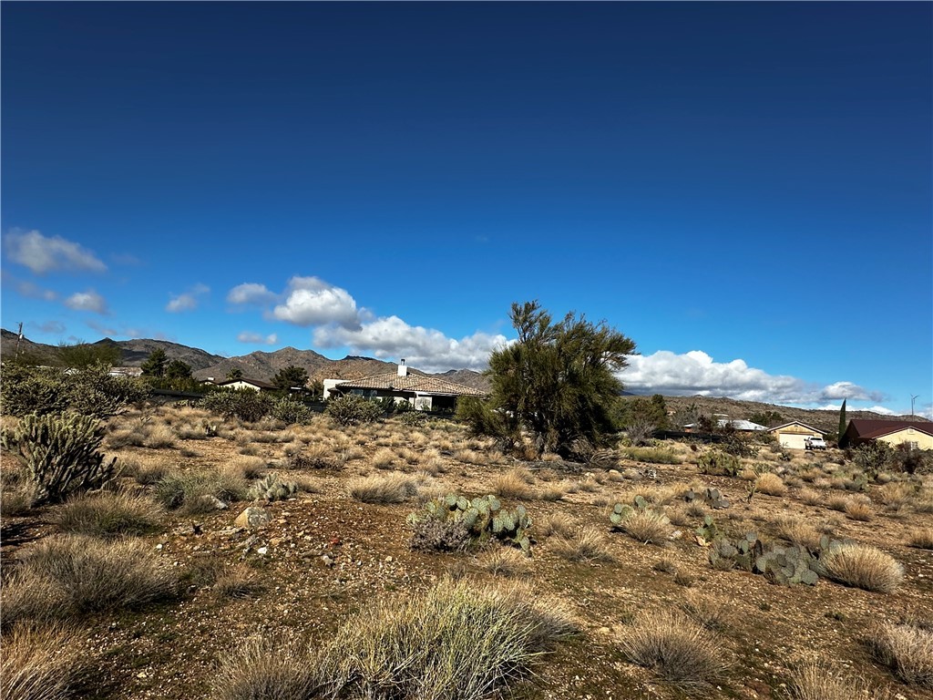 2190 E Greasewood Drive