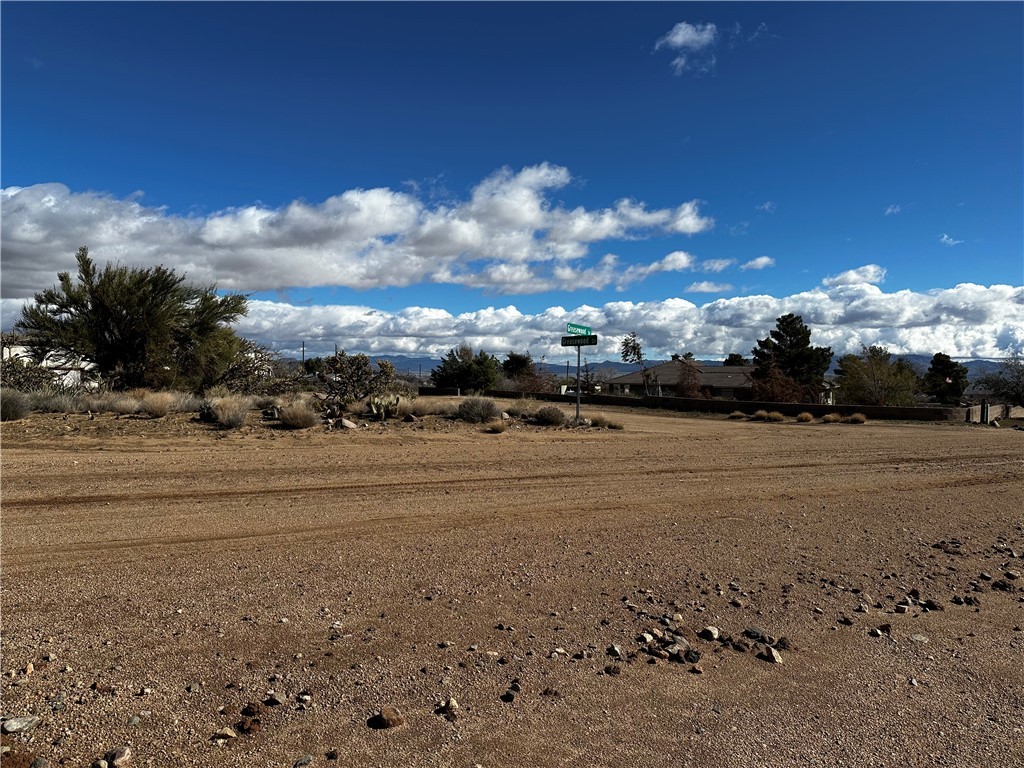 2190 E Greasewood Drive