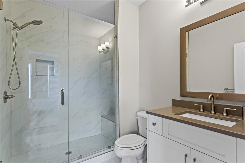 215 Arizona Avenue NE Unit 1