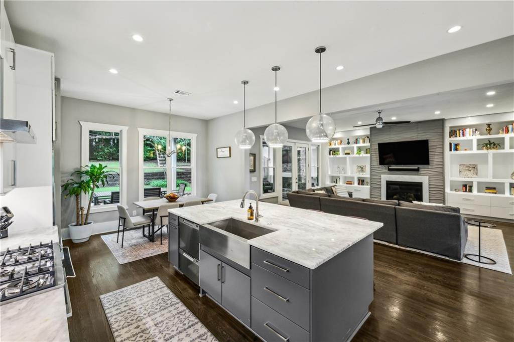 2460 Drew Valley Road NE