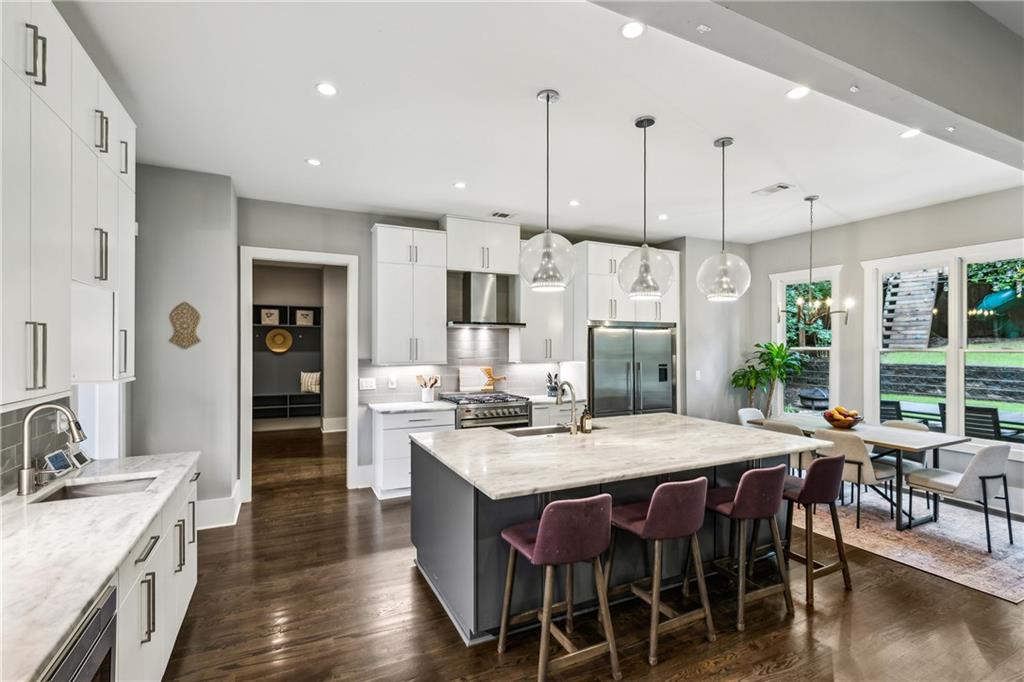 2460 Drew Valley Road NE