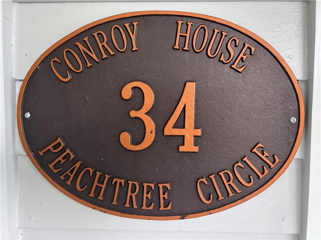 34 PEACHTREE Circle NE
