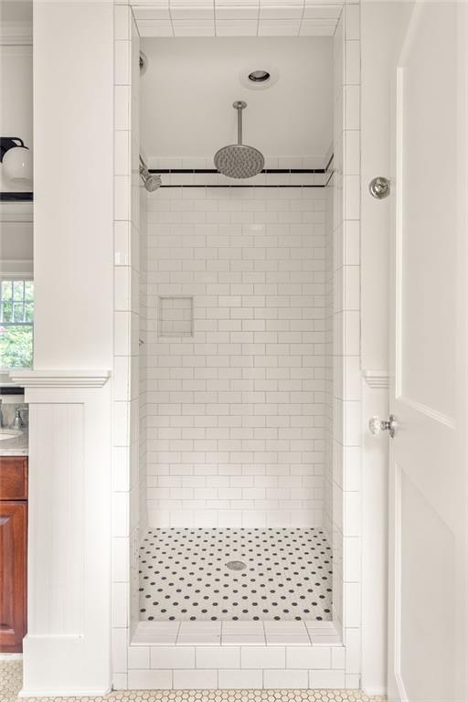 1005 Mclynn Avenue NE