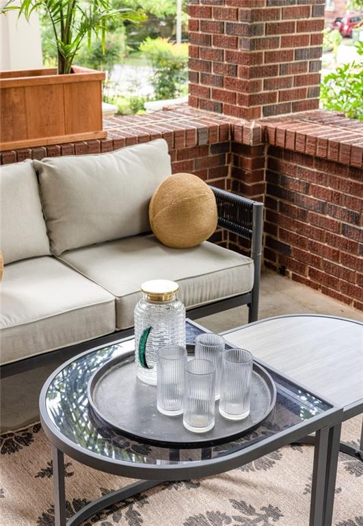 1005 Mclynn Avenue NE