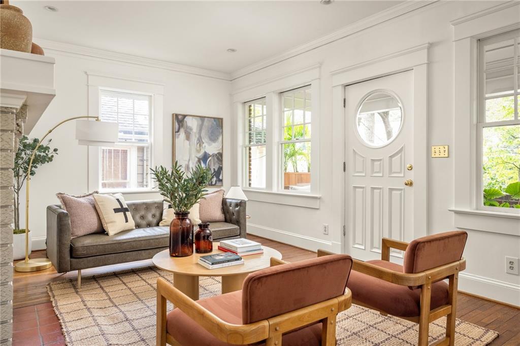 1005 Mclynn Avenue NE