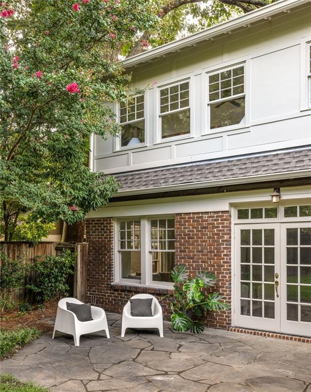 1005 Mclynn Avenue NE