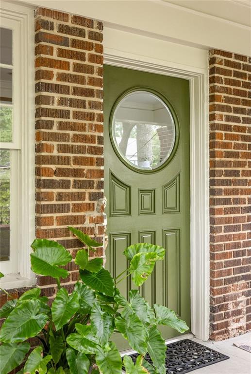 1005 Mclynn Avenue NE