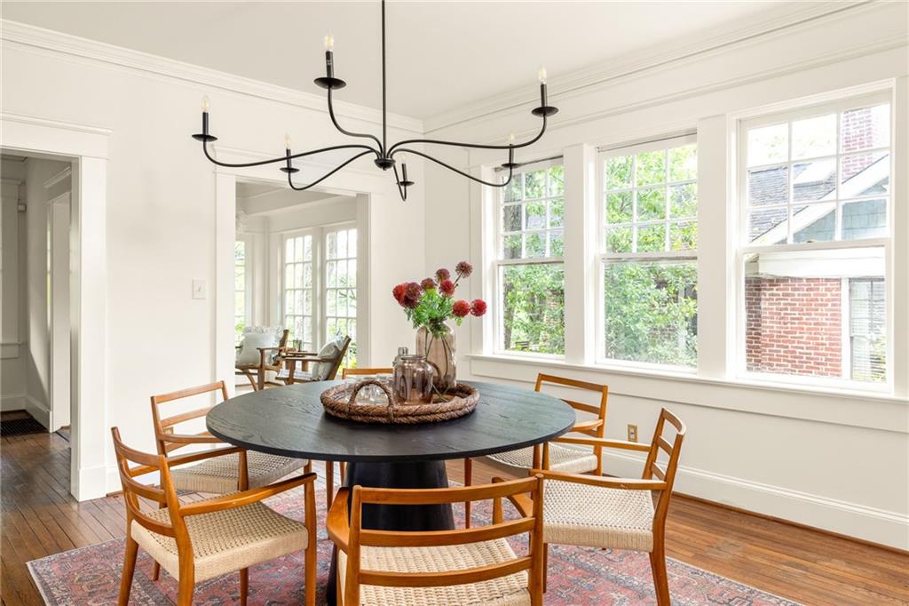 1005 Mclynn Avenue NE