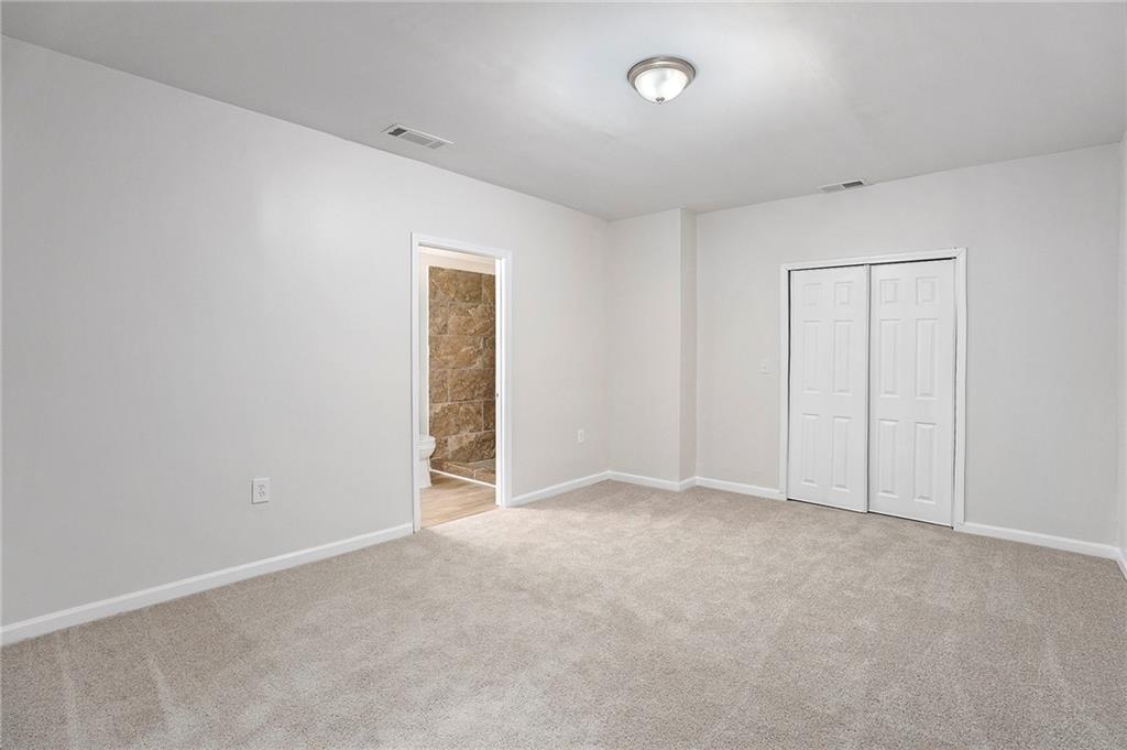10950 Glenhurst