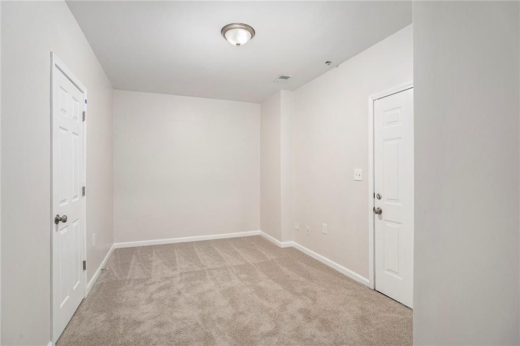 10950 Glenhurst