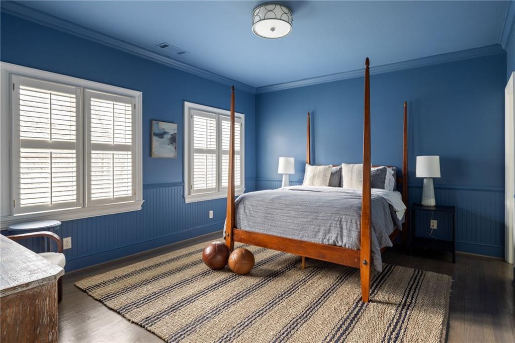 21 Barksdale Drive NE