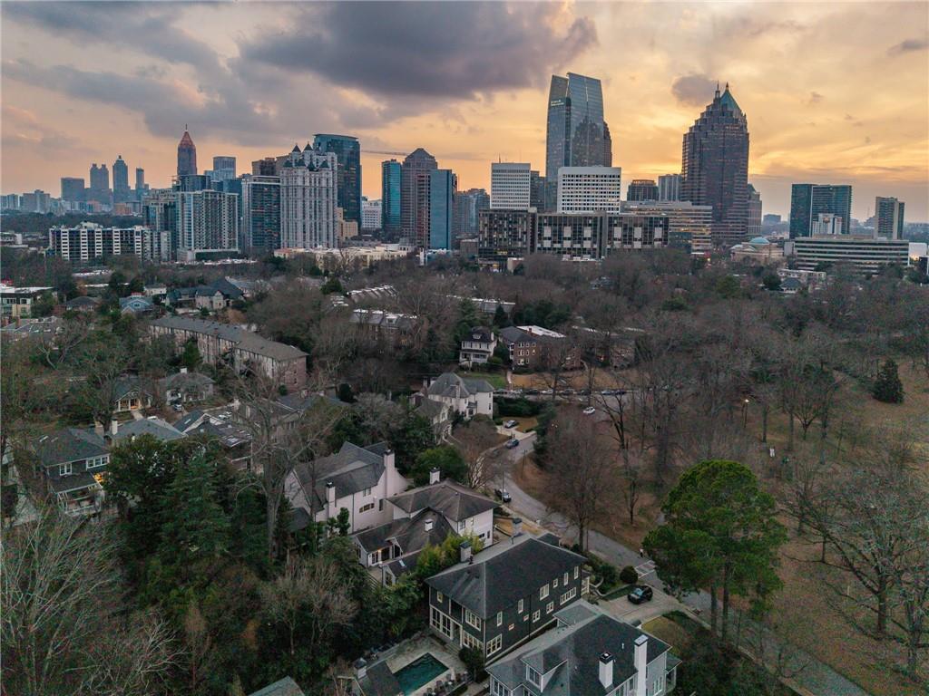 21 Barksdale Drive NE