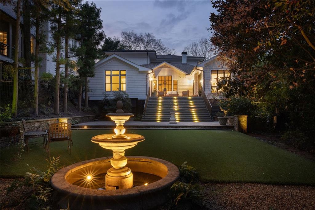 21 Barksdale Drive NE