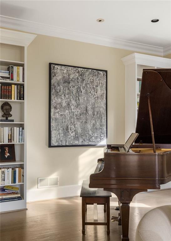 21 Barksdale Drive NE