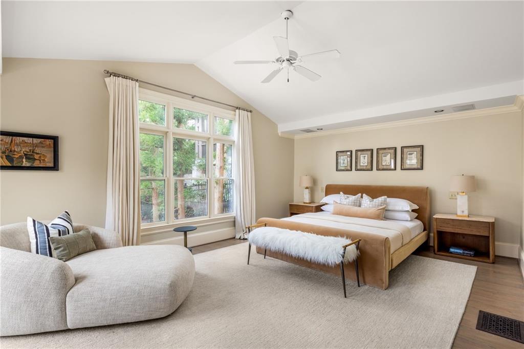 21 Barksdale Drive NE