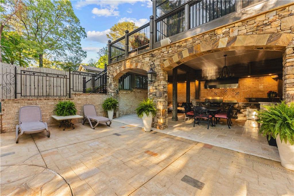 1686 Montcliff Court