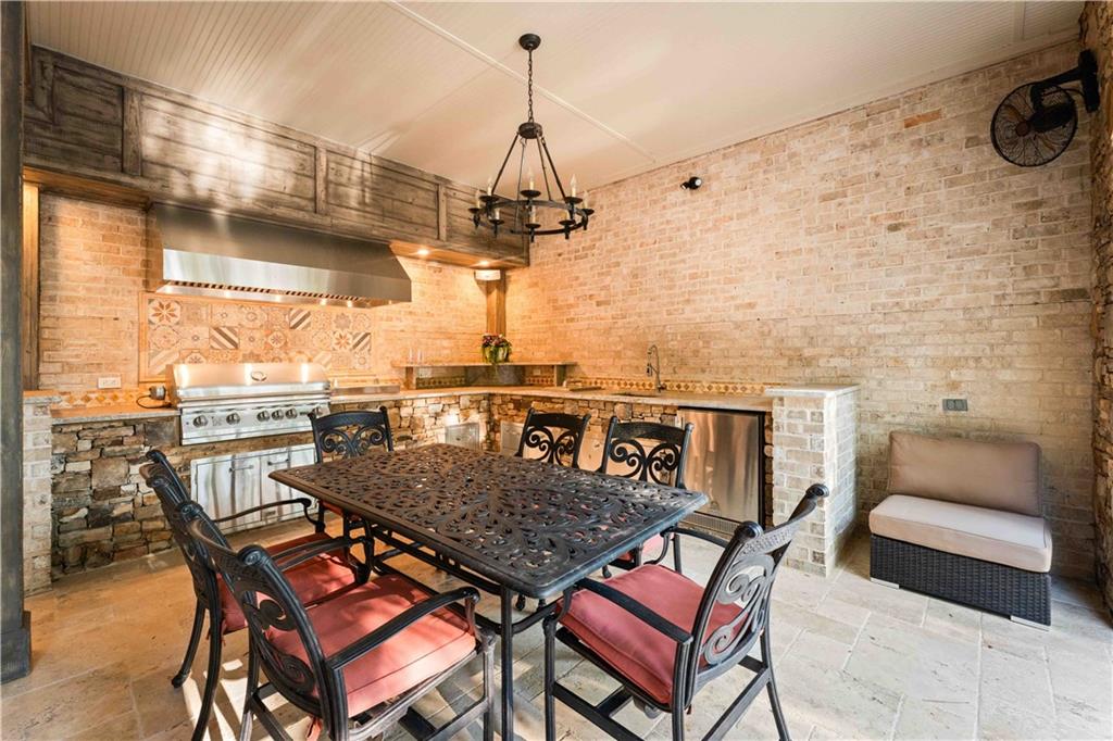 1686 Montcliff Court