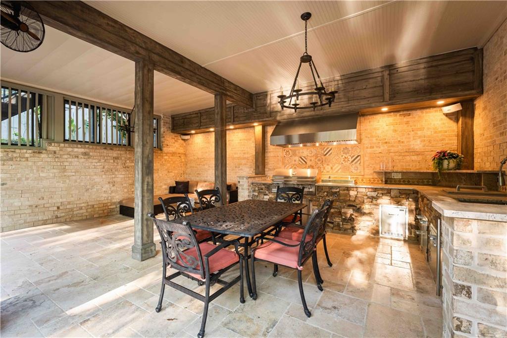 1686 Montcliff Court