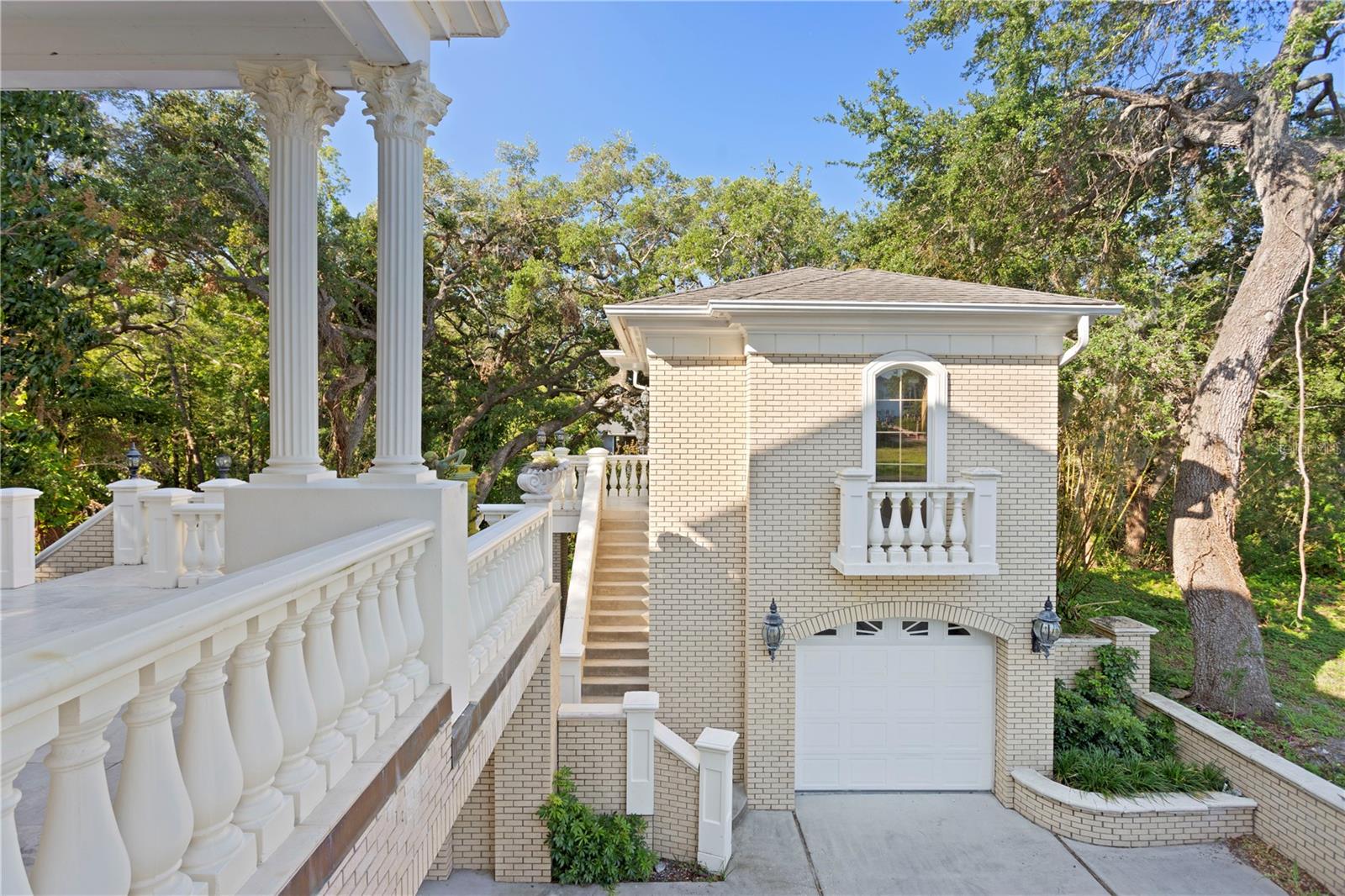 1577 ALEXANDER RD