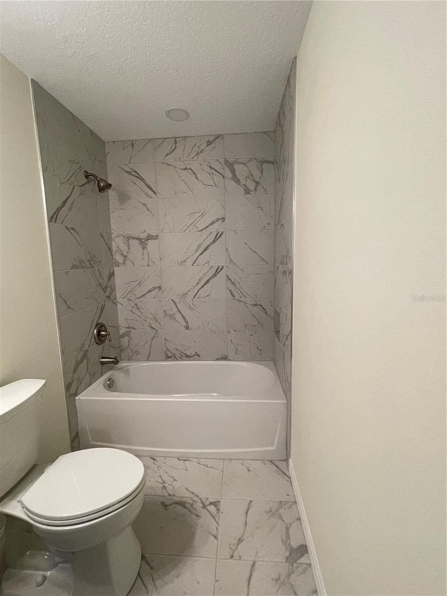 1503-1505 8TH AVE E