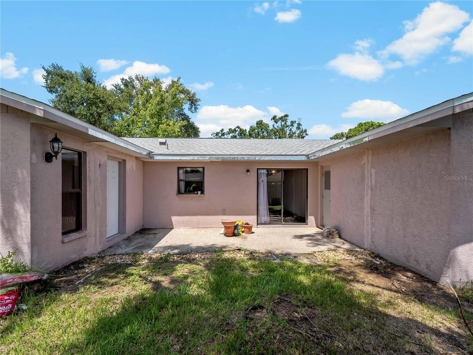 8429 CYPRESS LAKE CIR