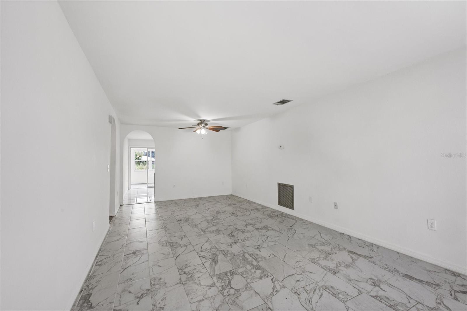 428 GRANADA BLVD