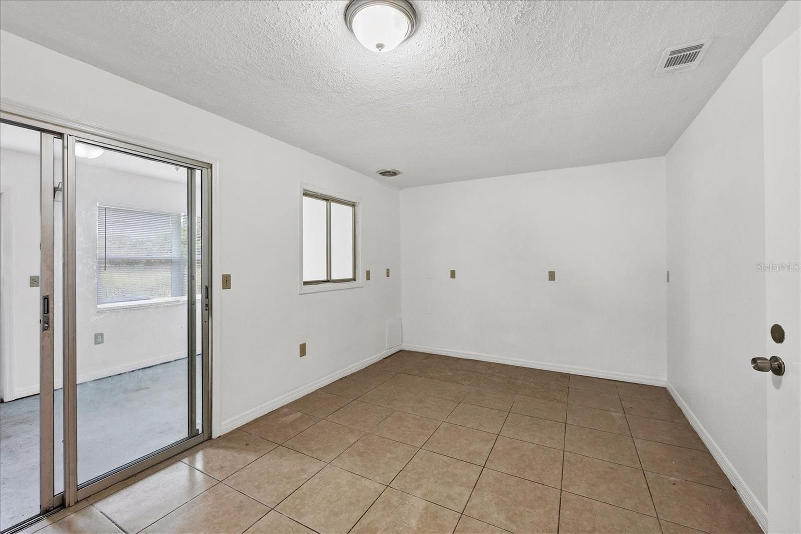 428 GRANADA BLVD