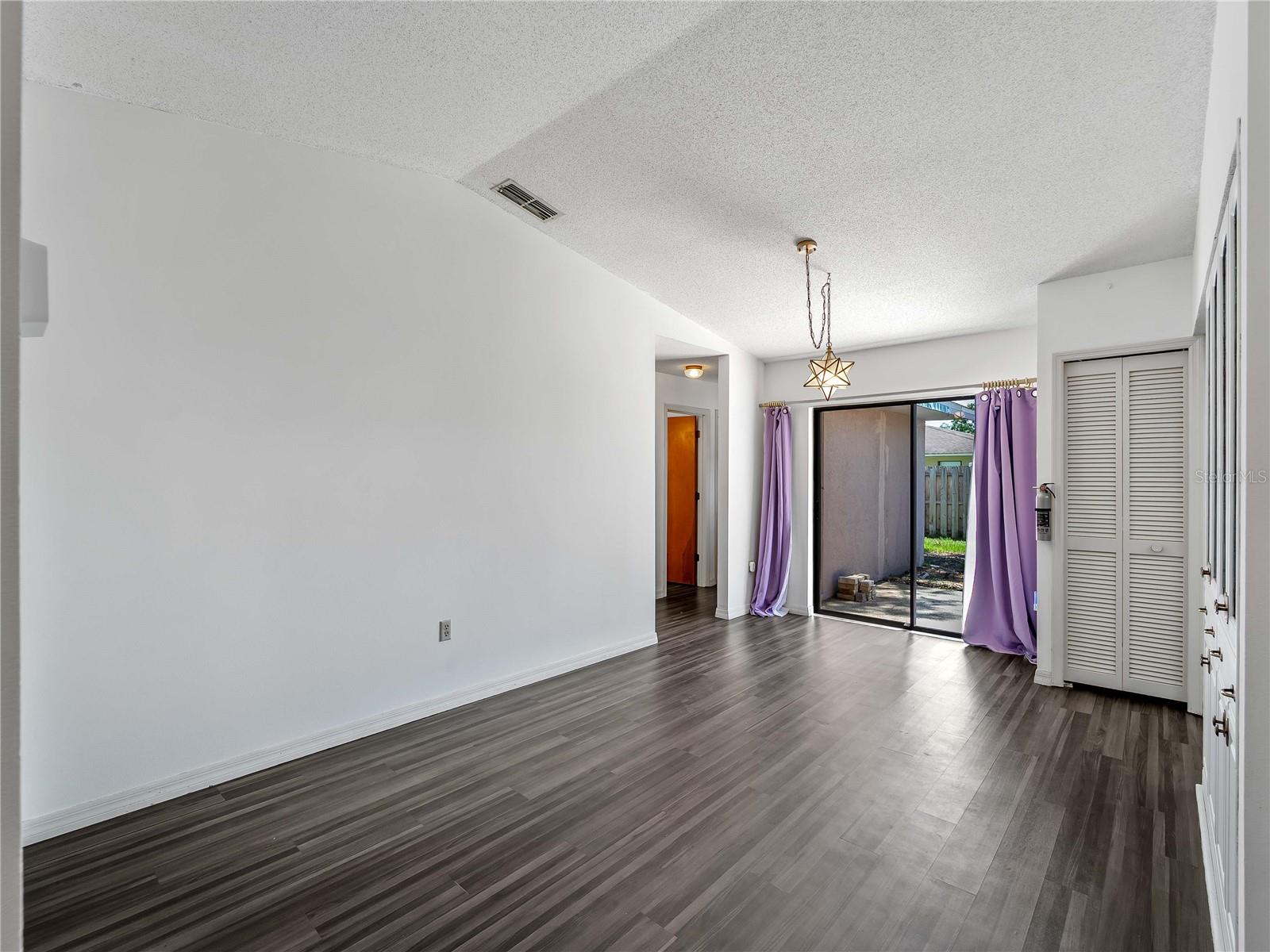 8429 CYPRESS LAKE CIR