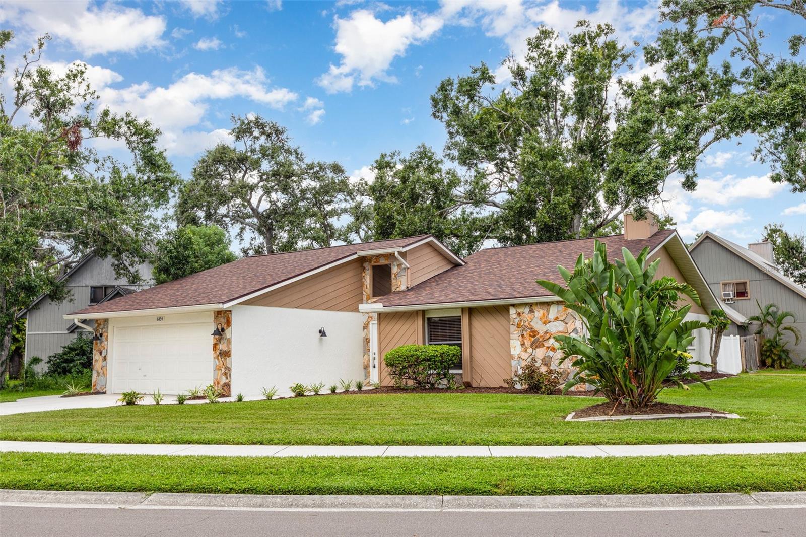 8434 CYPRESS LAKE CIR