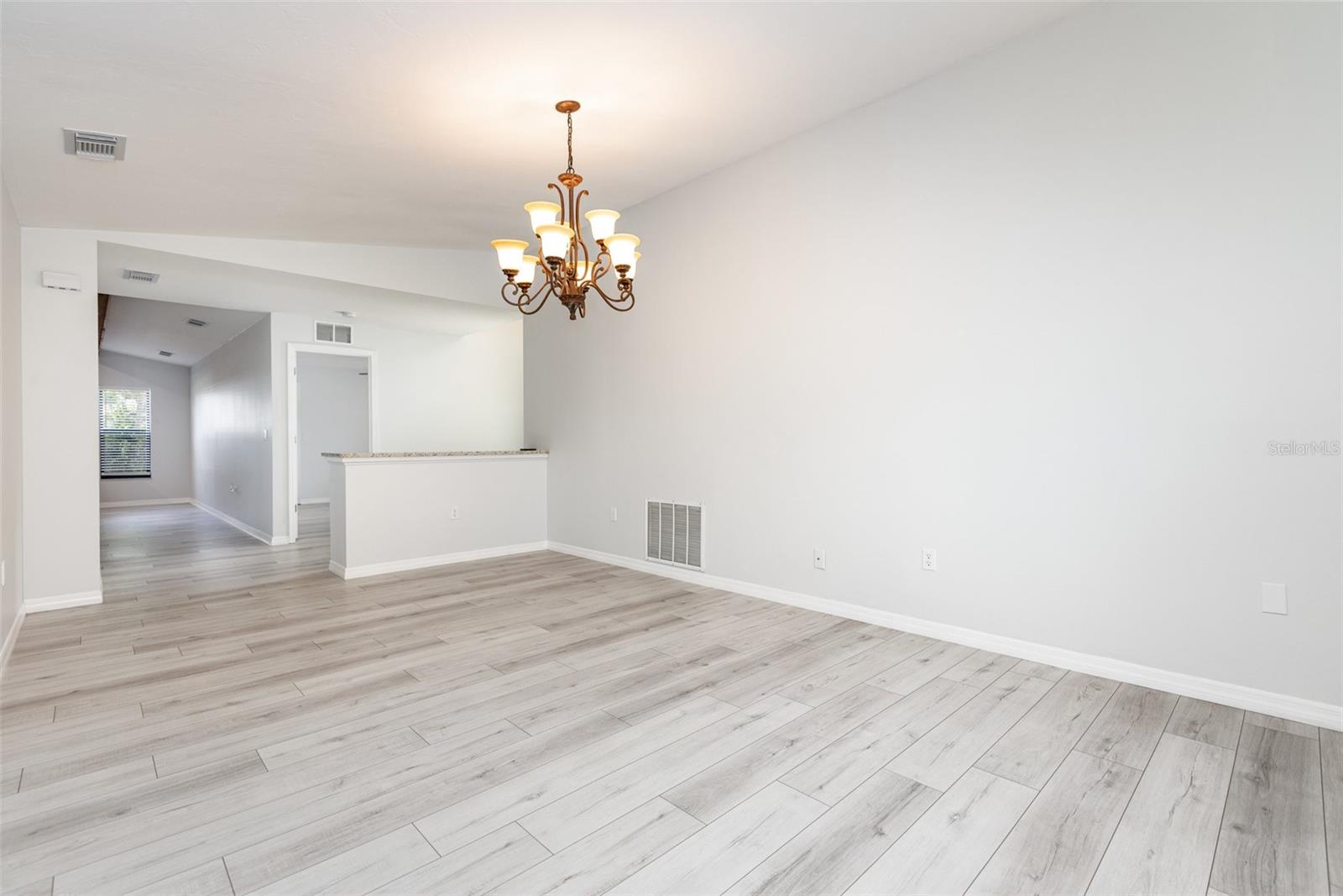 8434 CYPRESS LAKE CIR