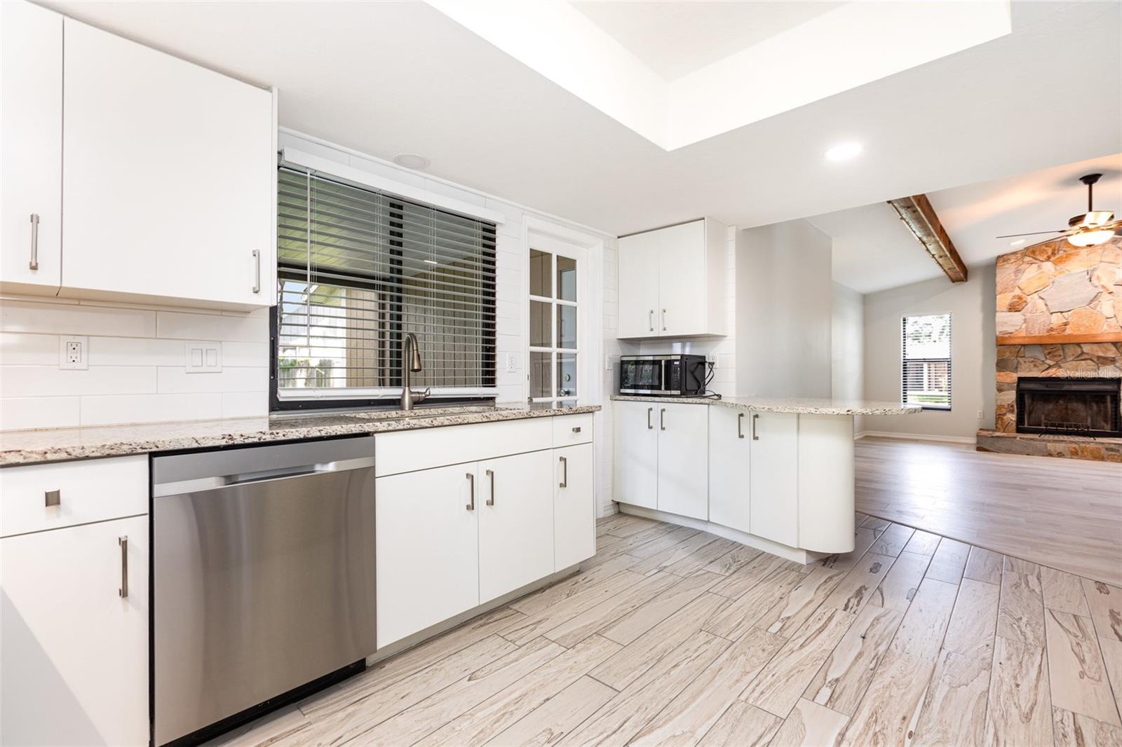 8434 CYPRESS LAKE CIR