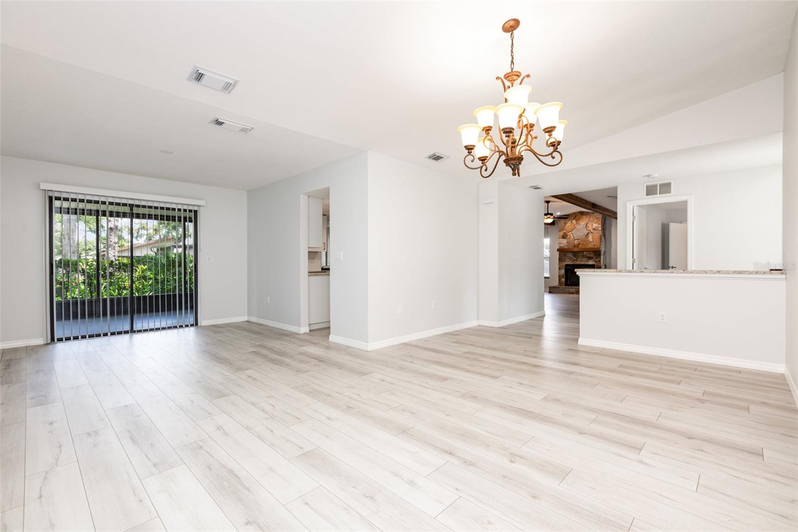 8434 CYPRESS LAKE CIR