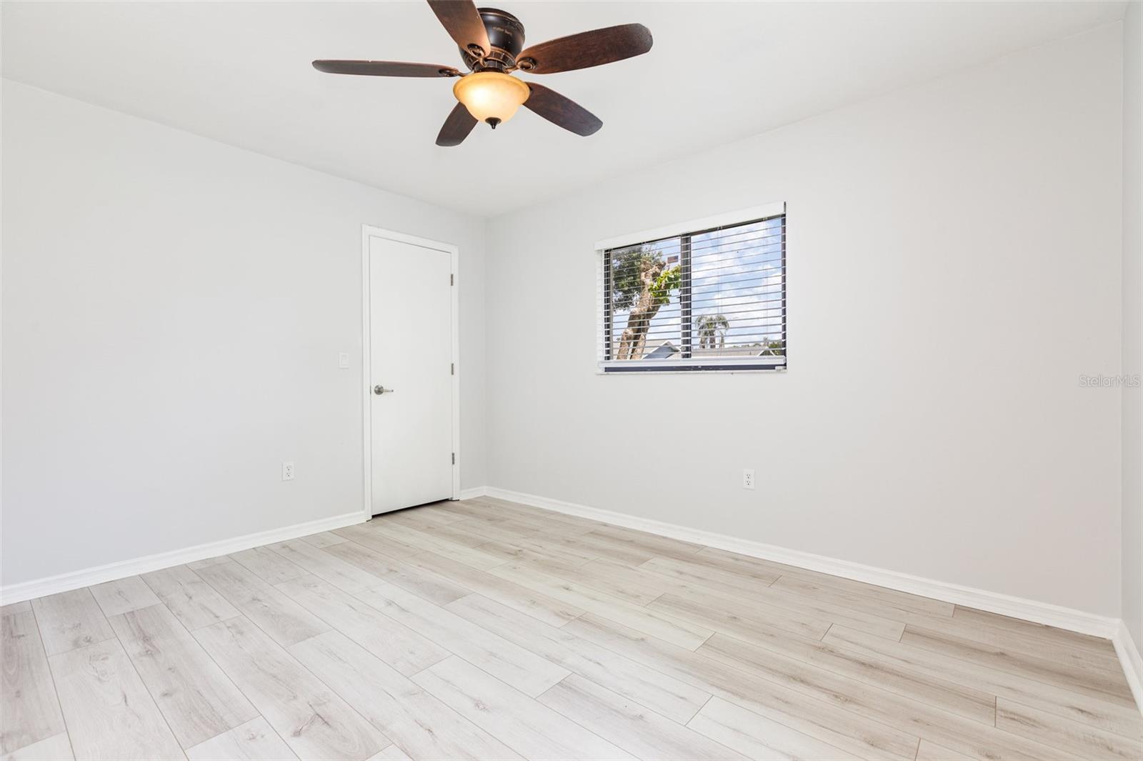 8434 CYPRESS LAKE CIR