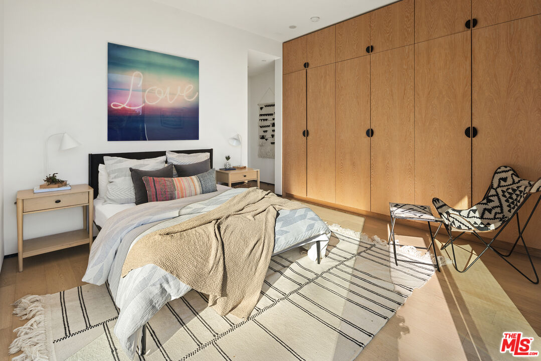 12609 Westminster Ave