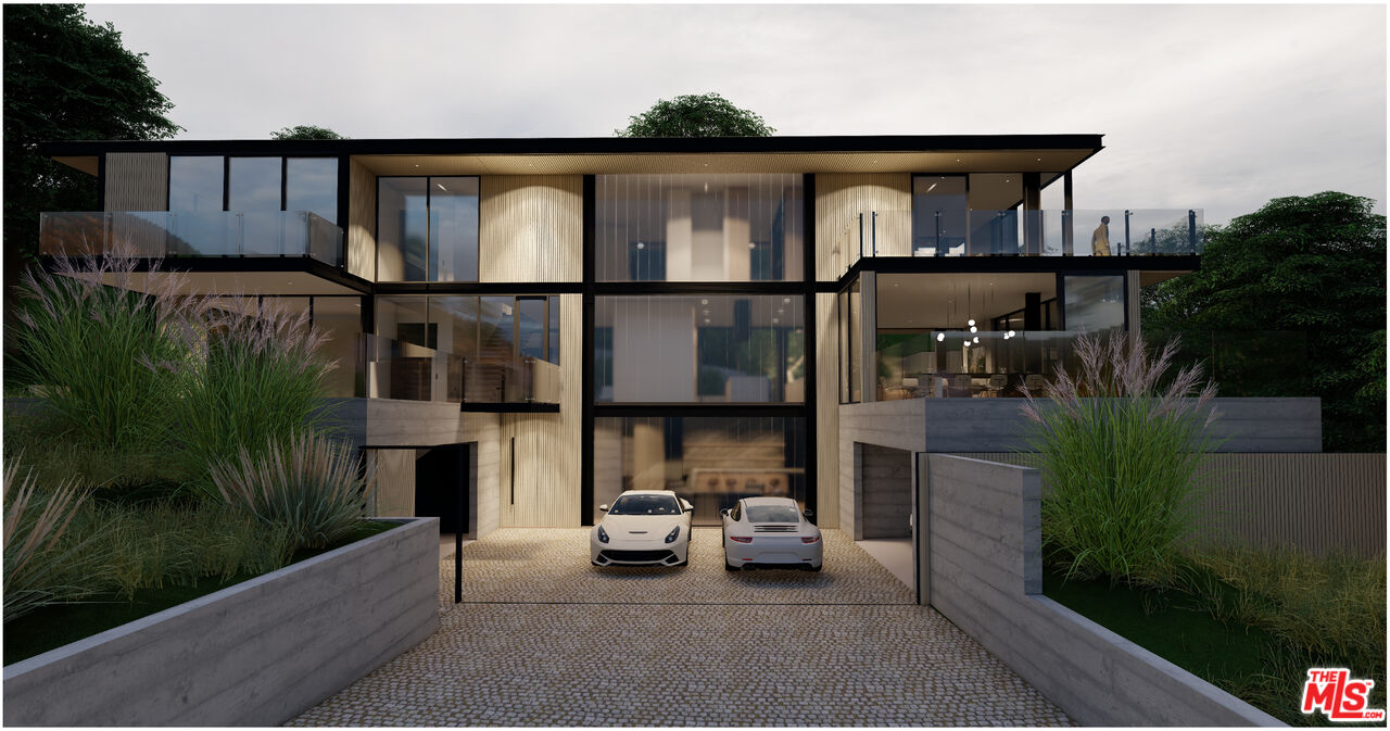 2436 Arbutus Dr