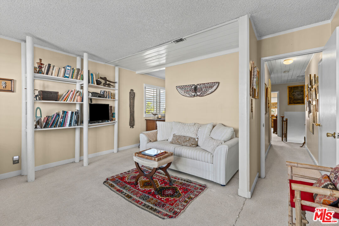 3620 Pacific Ave Unit: 2