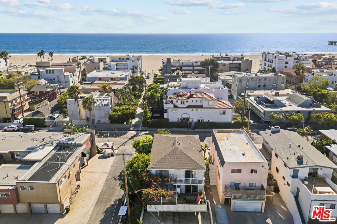 3620 Pacific Ave Unit: 2