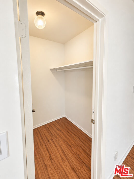 7101 Summertime Ln Unit: Suite 101