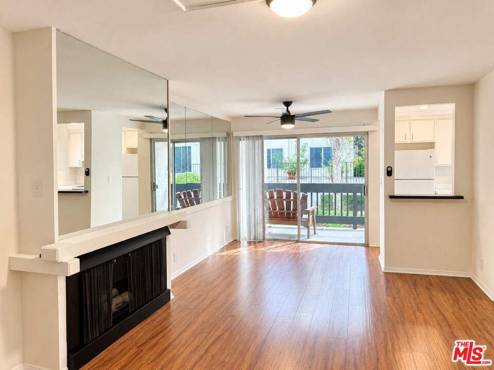 7101 Summertime Ln Unit: Suite 101