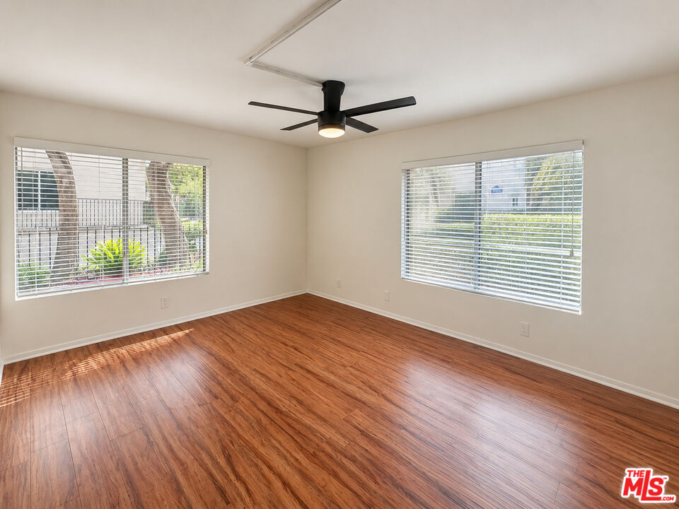 7101 Summertime Ln Unit: Suite 101