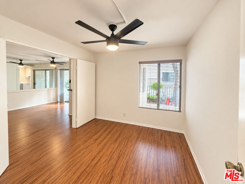 7101 Summertime Ln Unit: Suite 101