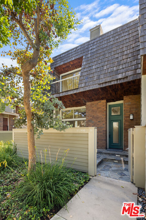 13360 Maxella Ave Unit: 11