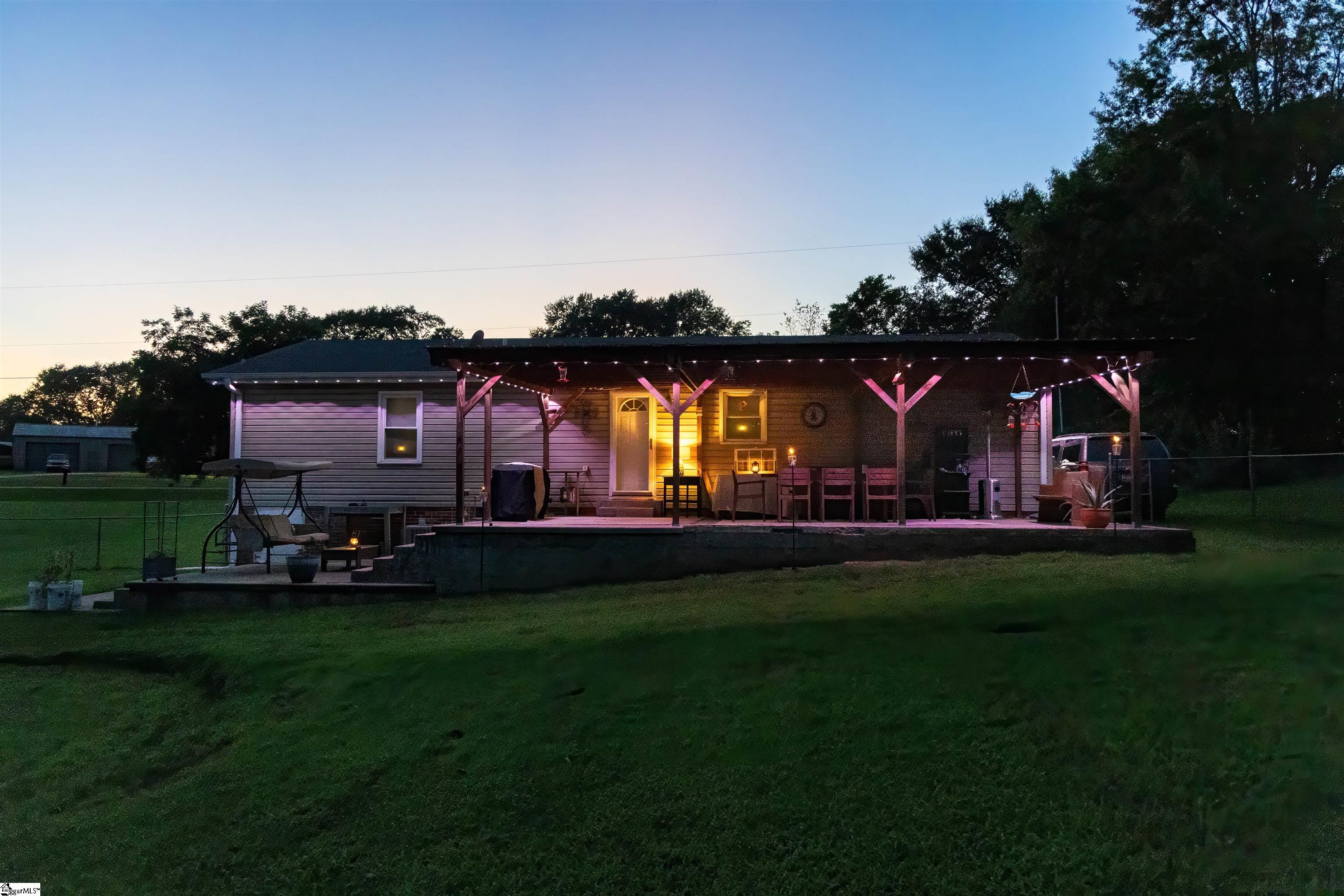 1208 Five Forks Road