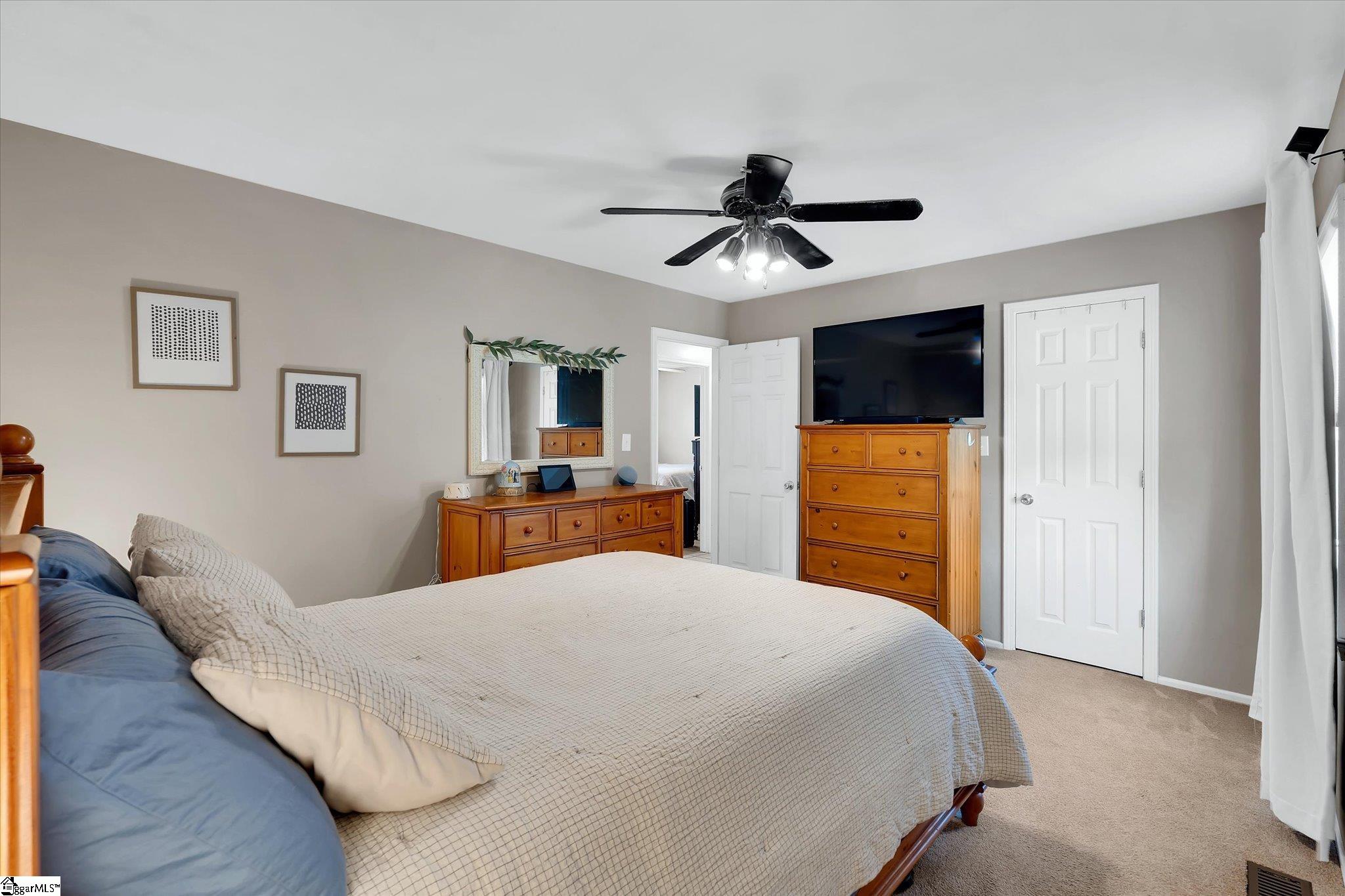 1208 Five Forks Road