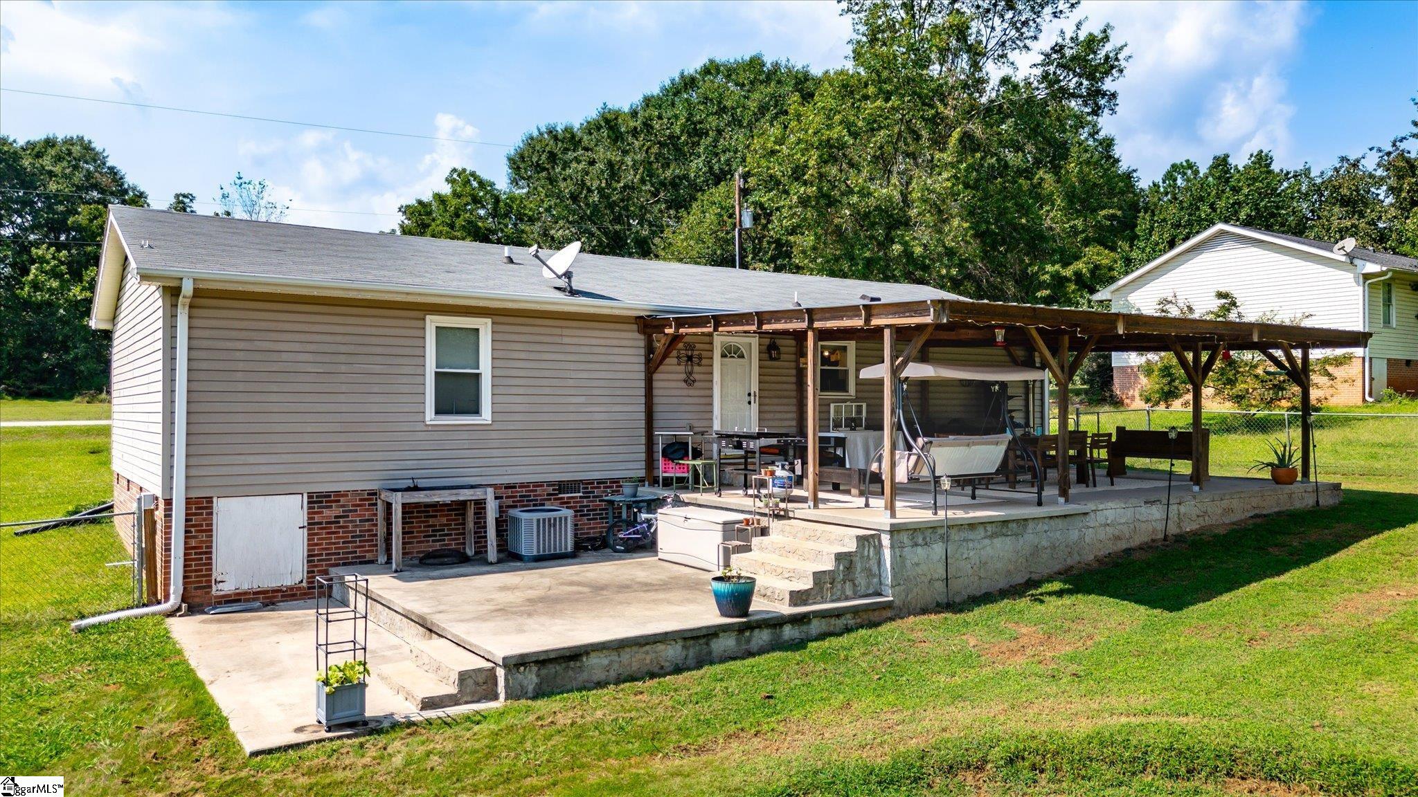 1208 Five Forks Road